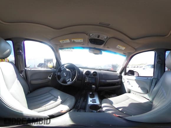 ✅ 2005 Jeep Liberty Limited • VIN: 1J4GL58K85W566284 • Lot: 42664825. Listed on IAAI with 120,538 mi. Free auction sales archive from the USA and detailed vehicle history report at DreamBid. Image 18.