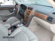 ✅ 2005 Hyundai XG • VIN: KMHFU45E05A385695 • Лот: 42287127. Опубликован ранее на IAAI с пробегом 126 199 миль. Бесплатный доступ к архиву аукционных продаж из США и подробный отчёт об истории автомобиля на DreamBid. Изображение 5.