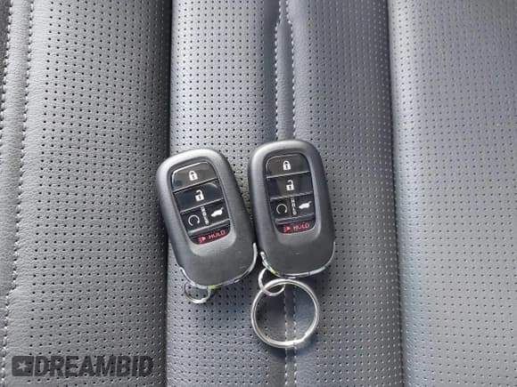 ✅ 2025 Honda CR-V EX-L • VIN: 2HKRS4H75SH462960 • Лот: 43495893. Опубликован ранее на IAAI с пробегом 5 300 миль. Бесплатный доступ к архиву аукционных продаж из США и подробный отчёт об истории автомобиля на DreamBid. Изображение 11.