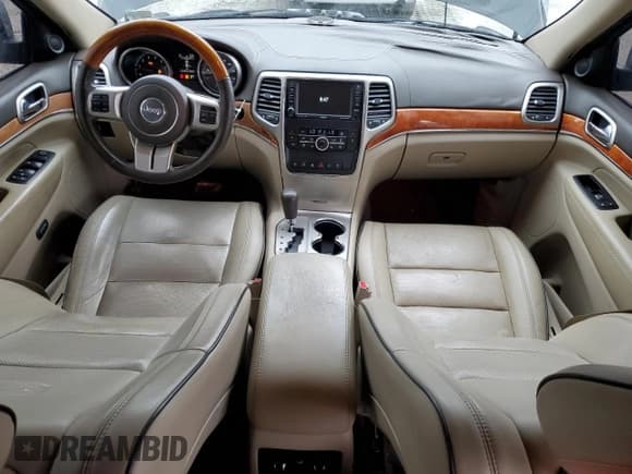 ✅ 2011 Jeep Grand Cherokee Overland • VIN: 1J4RR6GT6BC607578 • Lot: 91072885. Listed on Copart with 130,798 mi. Free auction sales archive from the USA and detailed vehicle history report at DreamBid. Image 8.