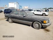 ✅ 1988 Mercedes-Benz 560 • VIN: WDBCA39D0JA401107 • Lot: 70535804. Wystawiony na Copart z przebiegiem 328 561 mil. Bezpłatny archiwum sprzedaży aukcyjnych z USA i szczegółowy raport historii pojazdu na DreamBid. Zdjęcie 4.