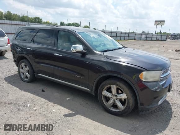 ✅ 2013 Dodge Durango Citadel • VIN: 1C4RDHEG3DC562477 • Lot: 42645709. Listed on IAAI with 207,383 mi. Free auction sales archive from the USA and detailed vehicle history report at DreamBid. Image 1.