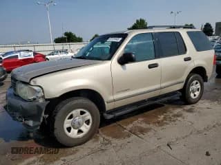 ✅ 2004 Ford Explorer XLS • VIN: 1FMZU72K94UC25966 • Lot: 67131445. Wystawiony na Copart z przebiegiem 204 542 mil. Bezpłatny archiwum sprzedaży aukcyjnych z USA i szczegółowy raport historii pojazdu na DreamBid. Zdjęcie 1.
