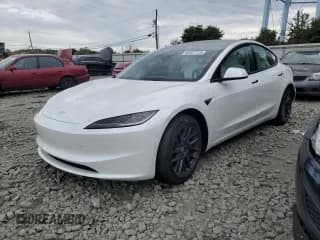 ✅ 2025 Tesla Model 3 Long Range • VIN: 5YJ3E1EAXSF021612 • Lot: 80557135. Wystawiony na Copart z przebiegiem 2 315 mil. Bezpłatny archiwum sprzedaży aukcyjnych z USA i szczegółowy raport historii pojazdu na DreamBid. Zdjęcie 1.