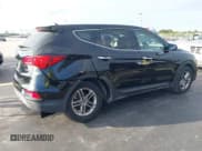 ✅ 2018 Hyundai Santa Fe 2.4L • VIN: 5NMZT3LB6JH077812 • Лот: 43558966. Опубликован ранее на IAAI с пробегом 84 368 миль. Бесплатный доступ к архиву аукционных продаж из США и подробный отчёт об истории автомобиля на DreamBid. Изображение 4.