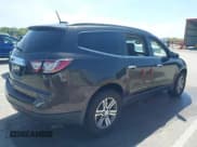 ✅ 2017 Chevrolet Traverse LT • VIN: 1GNKVHKD0HJ203430 • Lot: 42093626. Wystawiony na IAAI z przebiegiem 111 012 mil. Bezpłatny archiwum sprzedaży aukcyjnych z USA i szczegółowy raport historii pojazdu na DreamBid. Zdjęcie 4.