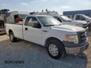 ✅ 2013 Ford F-150 XL • VIN: 1FTMF1CM3DKD38362 • Lot: 80412165. Wystawiony na Copart z przebiegiem 262 947 mil. Bezpłatny archiwum sprzedaży aukcyjnych z USA i szczegółowy raport historii pojazdu na DreamBid. Zdjęcie 4.