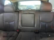 ✅ 2004 GMC Yukon Denali • VIN: 1GKEK63UX4J275865 • Lot: 69239575. Wystawiony na Copart z przebiegiem 182 891 mil. Bezpłatny archiwum sprzedaży aukcyjnych z USA i szczegółowy raport historii pojazdu na DreamBid. Zdjęcie 10.