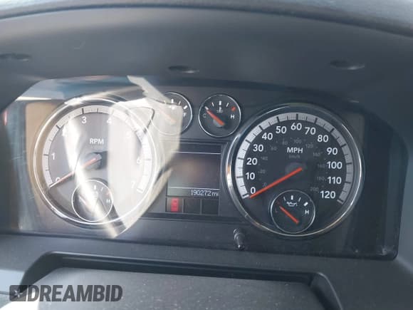 ✅ 2010 Dodge 1500 SLT • VIN: 1D7RB1CT1AS181876 • Lot: 41950727. Wystawiony na IAAI z przebiegiem 190 272 mil. Bezpłatny archiwum sprzedaży aukcyjnych z USA i szczegółowy raport historii pojazdu na DreamBid. Zdjęcie 7.