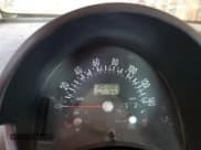 ✅ 2000 Volkswagen Beetle GLS • VIN: 3VWCF21CXYM460045 • Лот: 51130575. Опубликован ранее на Copart с пробегом 201 289 миль. Бесплатный доступ к архиву аукционных продаж из США и подробный отчёт об истории автомобиля на DreamBid. Изображение 9.