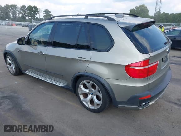 ✅ 2008 BMW X5 4.8i • VIN: 5UXFE83548L167567 • Lot: 43271194. Wystawiony na IAAI z przebiegiem 148 581 mil. Bezpłatny archiwum sprzedaży aukcyjnych z USA i szczegółowy raport historii pojazdu na DreamBid. Zdjęcie 3.