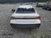 2025 Hyundai Elantra SE с VIN KMHLL4DG9SU974411, выставлен на аукционе Copart как лот 69435205 с пробегом 5 897 миль миль и Списание • Salvage title. История ставок и продаж доступна на DreamBid. Изображение 6.