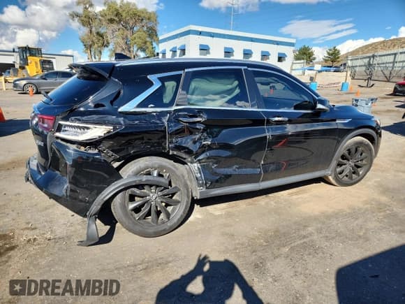 ✅ 2019 Infiniti QX50 Essential • VIN: 3PCAJ5M35KF110095 • Lot: 86310925. Wystawiony na Copart z przebiegiem 91 921 mil. Bezpłatny archiwum sprzedaży aukcyjnych z USA i szczegółowy raport historii pojazdu na DreamBid. Zdjęcie 3.