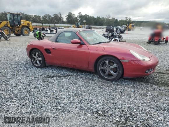 ✅ 2001 Porsche Boxster • VIN: WP0CA29861U622840 • Lot: 84466175. Wystawiony na Copart z przebiegiem 73 700 mil. Bezpłatny archiwum sprzedaży aukcyjnych z USA i szczegółowy raport historii pojazdu na DreamBid. Zdjęcie 4.