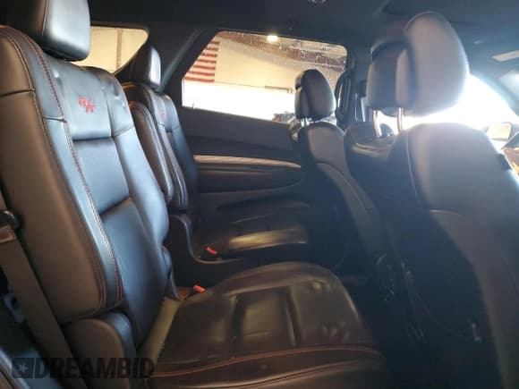 ✅ 2017 Dodge Durango R/T • VIN: 1C4SDJCT2HC725831 • Lot: 85854635. Wystawiony na Copart z przebiegiem 140 920 mil. Bezpłatny archiwum sprzedaży aukcyjnych z USA i szczegółowy raport historii pojazdu na DreamBid. Zdjęcie 11.
