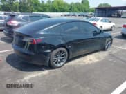 ✅ 2023 Tesla Model 3 • VIN: 5YJ3E1EA2PF437581 • Lot: 42365703. Wystawiony na IAAI z przebiegiem 96 772 mil. Bezpłatny archiwum sprzedaży aukcyjnych z USA i szczegółowy raport historii pojazdu na DreamBid. Zdjęcie 4.