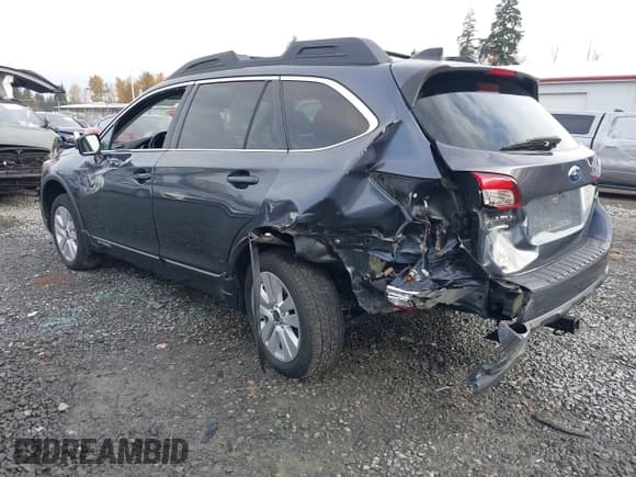 ✅ 2017 Subaru Outback Premium • VIN: 4S4BSACC6H3407096 • Лот: 43658045. Опубликован ранее на IAAI с пробегом 70 096 миль. Бесплатный доступ к архиву аукционных продаж из США и подробный отчёт об истории автомобиля на DreamBid. Изображение 3.