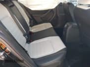 ✅ 2016 Volkswagen Jetta Sport • VIN: 3VWD17AJ1GM241956 • Lot: 42002734. Wystawiony na IAAI z przebiegiem 52 730 mil. Bezpłatny archiwum sprzedaży aukcyjnych z USA i szczegółowy raport historii pojazdu na DreamBid. Zdjęcie 8.