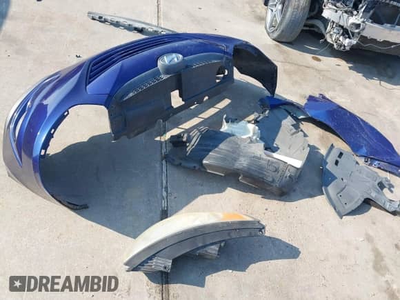 2013 Hyundai Tucson GLS z VIN KM8JU3AC9DU561035, wystawiony jako IAAI lot #43040764 z przebiegiem 145 743 mil mil oraz . Historia ofert i sprzedaży dostępna na DreamBid. Obrazek 12.