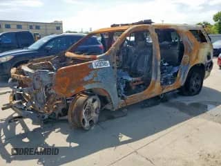 2021 Chevrolet Tahoe Commercial с VIN 1GNSCLEDXMR276370, выставлен на аукционе Copart как лот 64322085 с пробегом Не указан миль и На запчасти • Non repairable. История ставок и продаж доступна на DreamBid. Изображение 1.