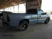 2004 Chevrolet Silverado 1500 LS z VIN 1GCEC14T94E230930, wystawiony jako Copart lot #52877205 z przebiegiem Nie podano mil oraz Czysty tytuł • Clean title. Historia ofert i sprzedaży dostępna na DreamBid. Obrazek 3.