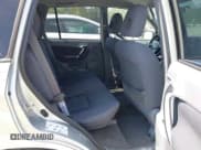 ✅ 2003 Toyota RAV4 • VIN: JTEGH20V630100540 • Lot: 43277210. Wystawiony na IAAI z przebiegiem 325 812 mil. Bezpłatny archiwum sprzedaży aukcyjnych z USA i szczegółowy raport historii pojazdu na DreamBid. Zdjęcie 8.