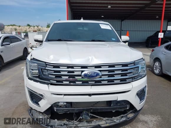 ✅ 2019 Ford Expedition Max Limited • VIN: 1FMJK1KTXKEA57559 • Lot: 42234935. Listed on IAAI with 108,926 mi. Free auction sales archive from the USA and detailed vehicle history report at DreamBid. Image 6.