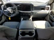 ✅ 2023 Ford F-250 XL • VIN: 1FT8W2BN3PEC62789 • Lot: 55997595. Wystawiony na Copart z przebiegiem Nie podano. Bezpłatny archiwum sprzedaży aukcyjnych z USA i szczegółowy raport historii pojazdu na DreamBid. Zdjęcie 8.