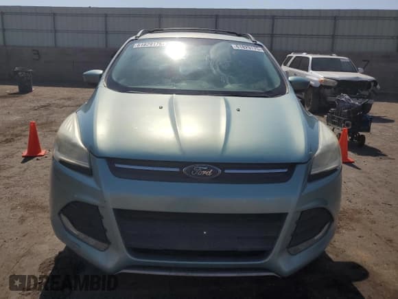 ✅ 2013 Ford Escape SE • VIN: 1FMCU0G95DUC62418 • Lot: 61829175. Wystawiony na Copart z przebiegiem 139 093 mil. Bezpłatny archiwum sprzedaży aukcyjnych z USA i szczegółowy raport historii pojazdu na DreamBid. Zdjęcie 5.