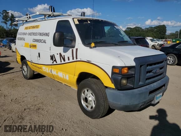 ✅ 2014 Ford Econoline Cargo Commercial • VIN: 1FTNE2EW2EDA16748 • Lot: 82422615. Listed on Copart with 200,853 mi. Free auction sales archive from the USA and detailed vehicle history report at DreamBid. Image 4.