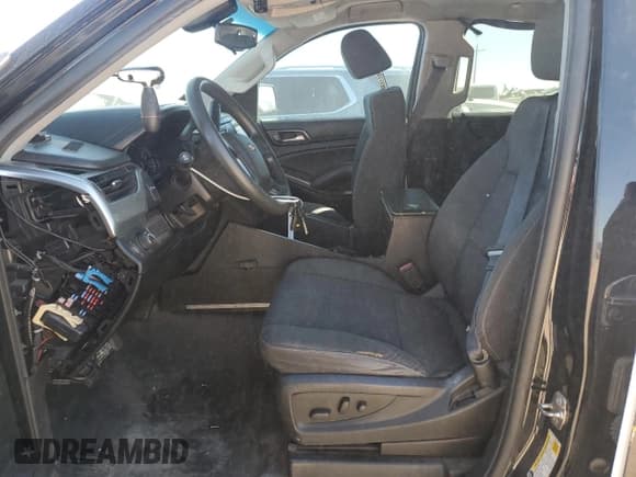 ✅ 2015 Chevrolet Tahoe Commercial • VIN: 1GNLC2EC0FR636271 • Lot: 77180784. Listed on Copart with 132,037 mi. Free auction sales archive from the USA and detailed vehicle history report at DreamBid. Image 7.