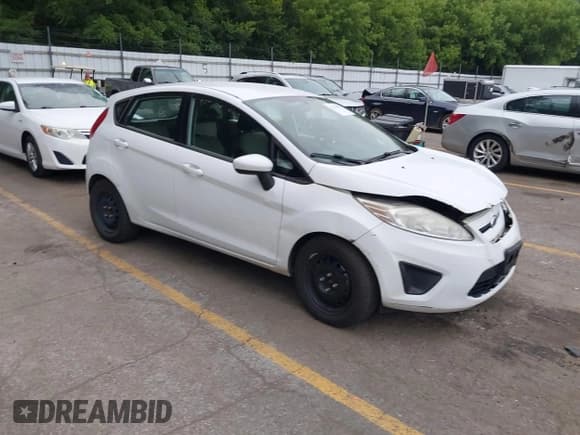 ✅ 2013 Ford Fiesta S • VIN: 3FADP4TJ1DM222984 • Lot: 42766623. Listed on IAAI with 228,073 mi. Free auction sales archive from the USA and detailed vehicle history report at DreamBid. Image 1.