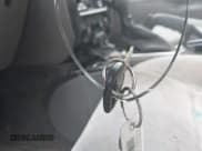 ✅ 2002 GMC Envoy SLT • VIN: 1GKDT13S022283765 • Lot: 42668763. Wystawiony na IAAI z przebiegiem 198 711 mil. Bezpłatny archiwum sprzedaży aukcyjnych z USA i szczegółowy raport historii pojazdu na DreamBid. Zdjęcie 11.