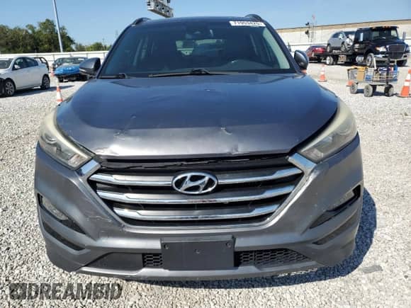 2016 Hyundai Tucson Eco z VIN KM8J33A2XGU102661, wystawiony jako Copart lot #71953425 z przebiegiem 144 329 mil mil oraz Czysty tytuł • Clean title. Historia ofert i sprzedaży dostępna na DreamBid. Obrazek 5.