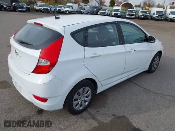 ✅ 2017 Hyundai Accent SE • VIN: KMHCT5AE3HU320991 • Lot: 43654064. Listed on IAAI with 146,379 mi. Free auction sales archive from the USA and detailed vehicle history report at DreamBid. Image 4.