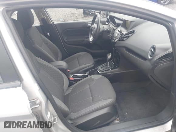 ✅ 2014 Ford Fiesta SE • VIN: 3FADP4BJ0EM150565 • Lot: 43737829. Listed on IAAI with 64,860 mi. Free auction sales archive from the USA and detailed vehicle history report at DreamBid. Image 5.