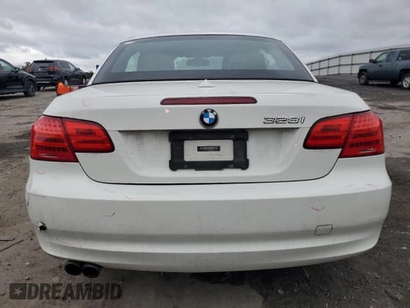 ✅ 2013 BMW 3 Series 328i • VIN: WBADW3C52DJ526586 • Lot: 86289585. Listed on Copart with 115,156 mi. Free auction sales archive from the USA and detailed vehicle history report at DreamBid. Image 6.