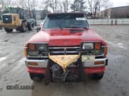 ✅ 1988 Toyota 4Runner • VIN: JT3VN66WXJ0000891 • Лот: 82356974. Опубликован ранее на Copart с пробегом Не указан. Бесплатный доступ к архиву аукционных продаж из США и подробный отчёт об истории автомобиля на DreamBid. Изображение 5.