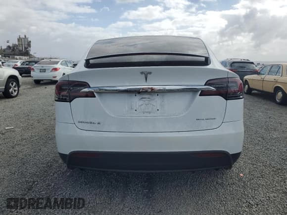 ✅ 2021 Tesla Model X Long Range Plus • VIN: 5YJXCDE27MF324934 • Lot: 86520135. Wystawiony na Copart z przebiegiem 26 174 mil. Bezpłatny archiwum sprzedaży aukcyjnych z USA i szczegółowy raport historii pojazdu na DreamBid. Zdjęcie 6.