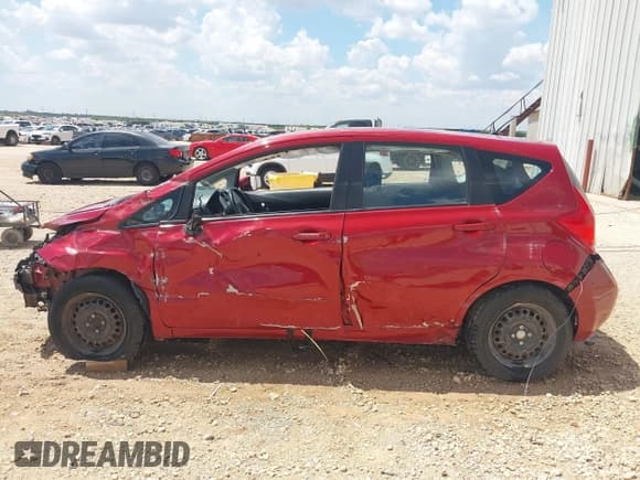 ✅ 2015 Nissan Note S • VIN: 3N1CE2CP8FL407002 • Lot: 43054545. Listed on IAAI with 123,675 mi. Free auction sales archive from the USA and detailed vehicle history report at DreamBid. Image 15.