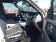 ✅ 2016 Ford Expedition Max Limited • VIN: 1FMJK2AT6GEF22613 • Lot: 42853219. Wystawiony na IAAI z przebiegiem 153 557 mil. Bezpłatny archiwum sprzedaży aukcyjnych z USA i szczegółowy raport historii pojazdu na DreamBid. Zdjęcie 5.