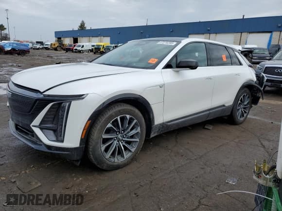 ✅ 2025 Cadillac LYRIQ Sport • VIN: 1GYKPURLXSZ301649 • Лот: 47276285. Опубликован ранее на Copart с пробегом 230 миль. Бесплатный доступ к архиву аукционных продаж из США и подробный отчёт об истории автомобиля на DreamBid. Изображение 1.