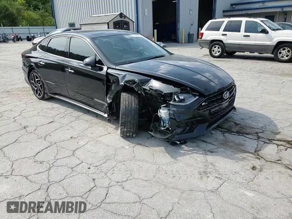 ✅ 2023 Hyundai Sonata N Line • VIN: KMHL14JC0PA269240 • Лот: 80683995. Опубликован ранее на Copart с пробегом 23 254 миль. Бесплатный доступ к архиву аукционных продаж из США и подробный отчёт об истории автомобиля на DreamBid. Изображение 13.