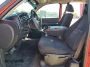 ✅ 2007 Chevrolet Silverado 1500 • VIN: 1GBJC39K27E519697 • Lot: 87117255. Wystawiony na Copart z przebiegiem 261 323 mil. Bezpłatny archiwum sprzedaży aukcyjnych z USA i szczegółowy raport historii pojazdu na DreamBid. Zdjęcie 7.