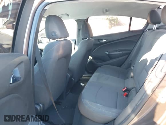 ✅ 2019 Chevrolet Cruze LS • VIN: 1G1BC5SMXK7126656 • Lot: 43546090. Listed on IAAI with 87,531 mi. Free auction sales archive from the USA and detailed vehicle history report at DreamBid. Image 21.