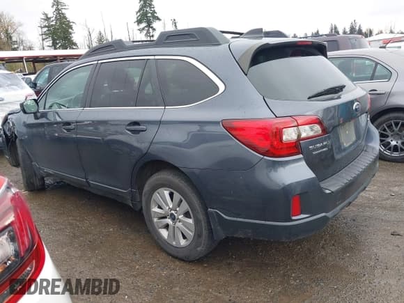 ✅ 2017 Subaru Outback Premium • VIN: 4S4BSACC5H3288425 • Лот: 43692863. Опубликован ранее на IAAI с пробегом 122 860 миль. Бесплатный доступ к архиву аукционных продаж из США и подробный отчёт об истории автомобиля на DreamBid. Изображение 3.