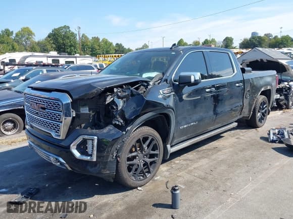 ✅ 2019 GMC Sierra 1500 Denali • VIN: 1GTU9FEL4KZ271400 • Лот: 43233736. Опубликован ранее на IAAI с пробегом 109 716 миль. Бесплатный доступ к архиву аукционных продаж из США и подробный отчёт об истории автомобиля на DreamBid. Изображение 2.