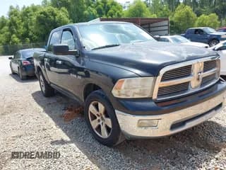 ✅ 2009 Dodge 1500 Laramie • VIN: 1D3HB13T89S725251 • Lot: 42863236. Wystawiony na IAAI z przebiegiem 262 049 mil. Bezpłatny archiwum sprzedaży aukcyjnych z USA i szczegółowy raport historii pojazdu na DreamBid. Zdjęcie 1.