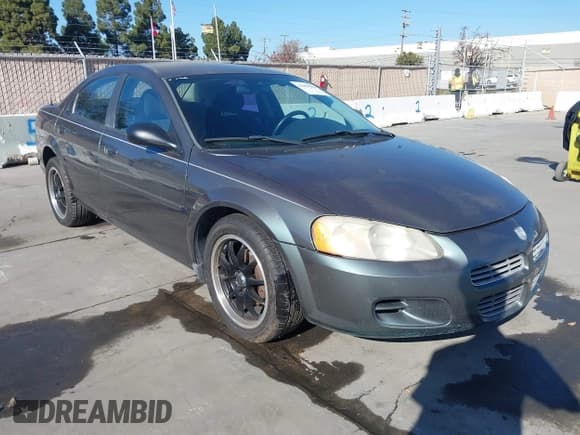 ✅ 2002 Dodge Stratus SXT • VIN: 1B3EL46X62N347705 • Lot: 41458496. Wystawiony na IAAI z przebiegiem 140 119 mil. Bezpłatny archiwum sprzedaży aukcyjnych z USA i szczegółowy raport historii pojazdu na DreamBid. Zdjęcie 1.