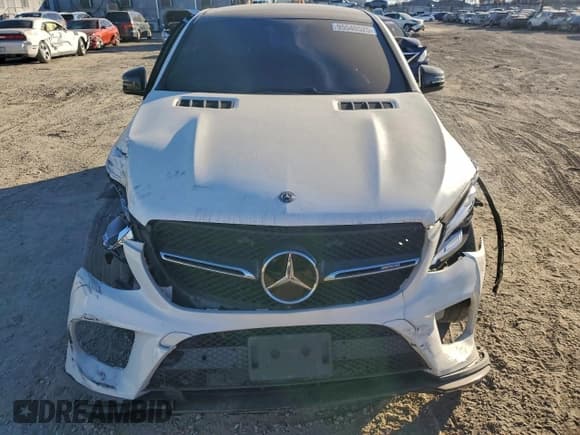 ✅ 2019 Mercedes-Benz GLE 43 AMG • VIN: 4JGED6EB8KA142788 • Lot: 95540525. Listed on Copart with 67,563 mi. Free auction sales archive from the USA and detailed vehicle history report at DreamBid. Image 5.